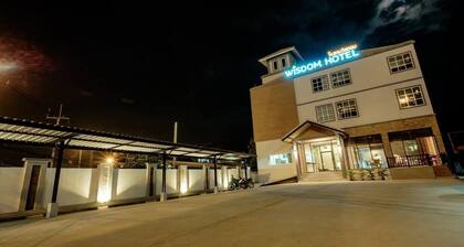 Wisdom hotel