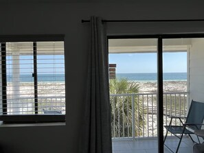 Interior - Pre-Christmas Sale! Beach Front w/great view (Gulf Shores)