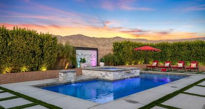 New: Gameroom, Pool, Spa, Firepit