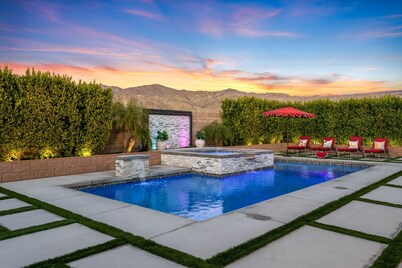 New: Gameroom, Pool, Spa, Firepit