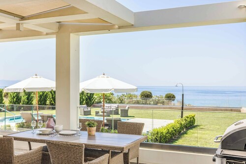 Villa Koralli - Two Bedroom Villa, Sleeps 4