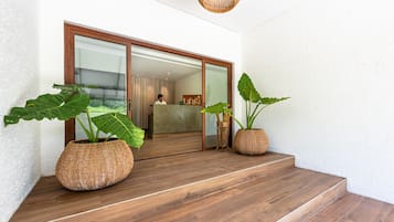 Mặt tiền nơi lưu trú