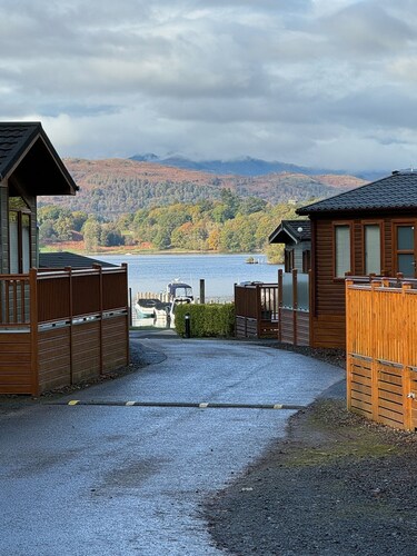 V+B's Hygge, Gorgeous Lake View at V&B Hygge