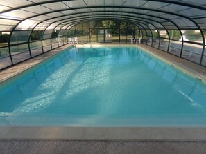Piscine couverte