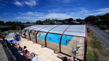 Piscine couverte