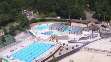 Piscine couverte, piscine chauffée