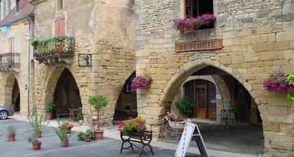 Chalet 3 étoiles - Piscine - eebbid