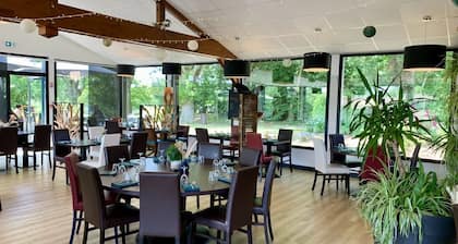 Chalet 3 étoiles - Piscine - eebbih