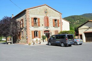 Exterior - Camping 3 étoiles - Piscine  - eebhb0 (Amélie-les-Bains-Palalda)