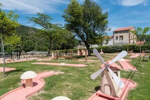 Property grounds - Camping 3 étoiles - Piscine  - eebhbc (Amélie-les-Bains-Palalda)