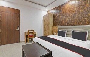 Exclusive-Doppelzimmer | Zimmersafe, Schreibtisch, schallisolierte Zimmer, Bügeleisen/Bügelbrett