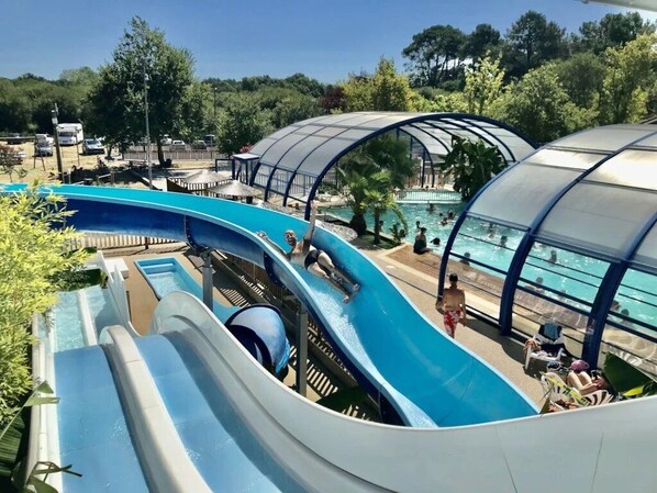 Piscine couverte, piscine chauffée