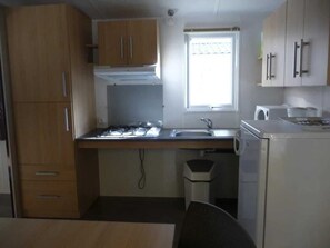 Fridge, microwave, stovetop, toaster