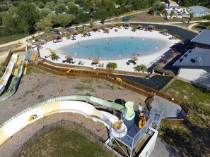 Innenpool, beheizter Pool