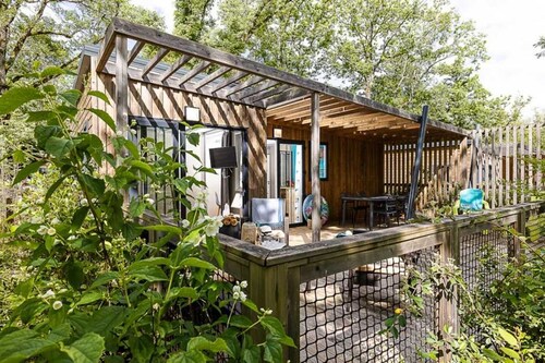 Chalet 4 étoiles - Parc aquatique - eecbii