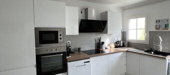 Maison de Village au Coeur du Village des Portes en Ré