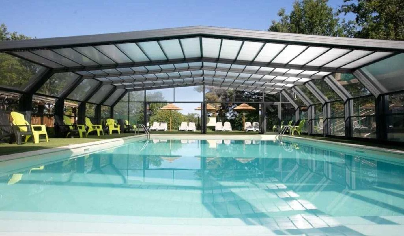 Piscine couverte, piscine chauffée