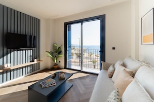 Superior Apartment, 1 Bedroom, Ocean View | Living room | Smart TV