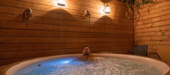 Cabane 2 étoiles - Piscine  - eeceag