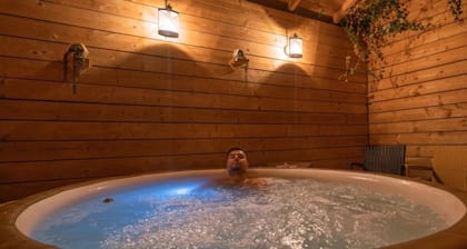 Cabane 2 étoiles - Piscine - eeceag