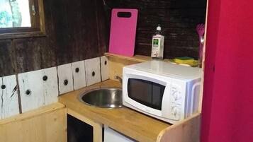 Réfrigérateur, micro-ondes