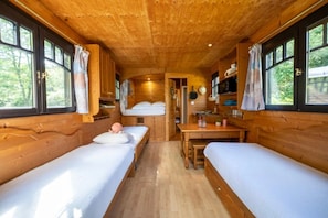 Nicht klassifiziertes Bild, 2 von 26, Schaltfläche