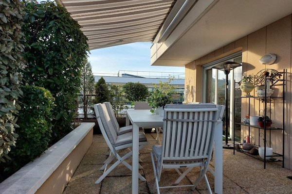Table à manger sur terrasse