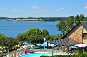 Photo non classée, 2 sur 24, bouton