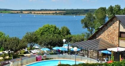 Chalet 4 étoiles - Piscine - eecfcf