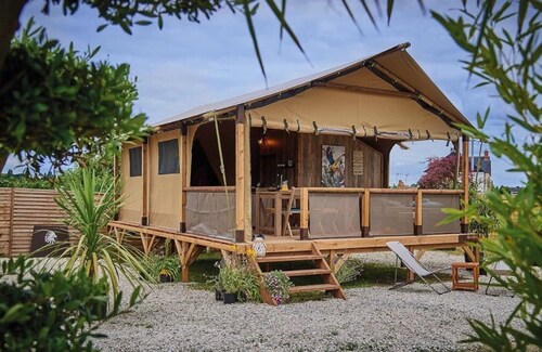 Cabane 3 étoiles - Parc aquatique - eecfdc