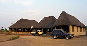 Restaurant - Euphorbia Safari Lodge (Kasese)