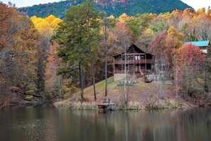 Exterior - Down by the Water (Sevierville)