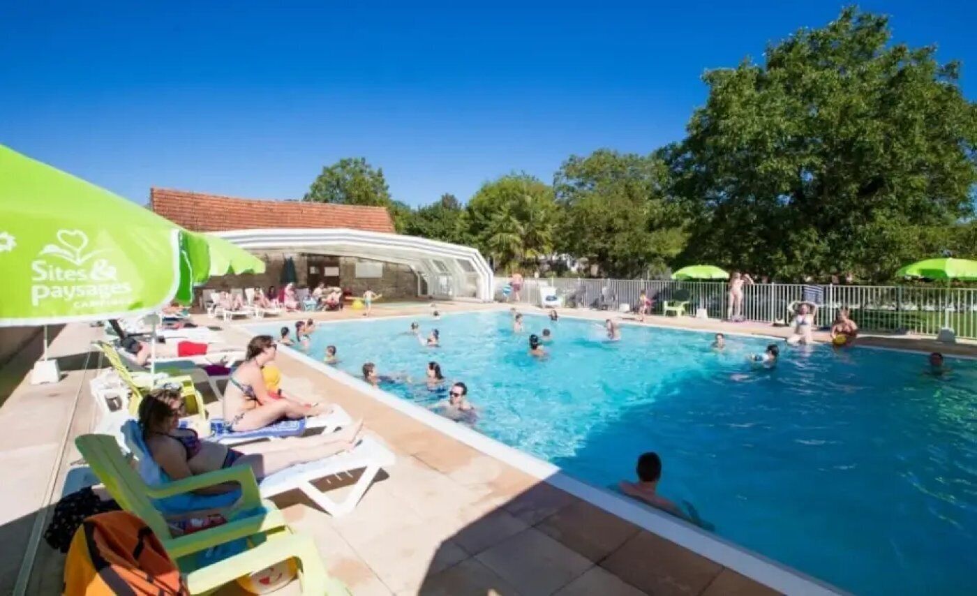 Piscine intérieure, piscine chauffée