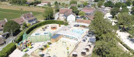 Piscine couverte, piscine chauffée