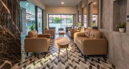 S7VEN RATCHADA HOTEL