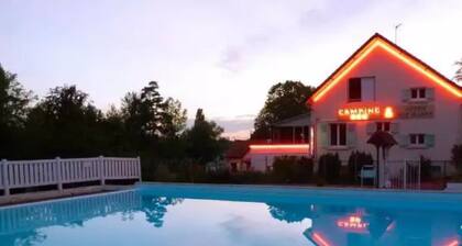 ZEcamping 3 étoiles familial avec Piscine et Bar-restaurant