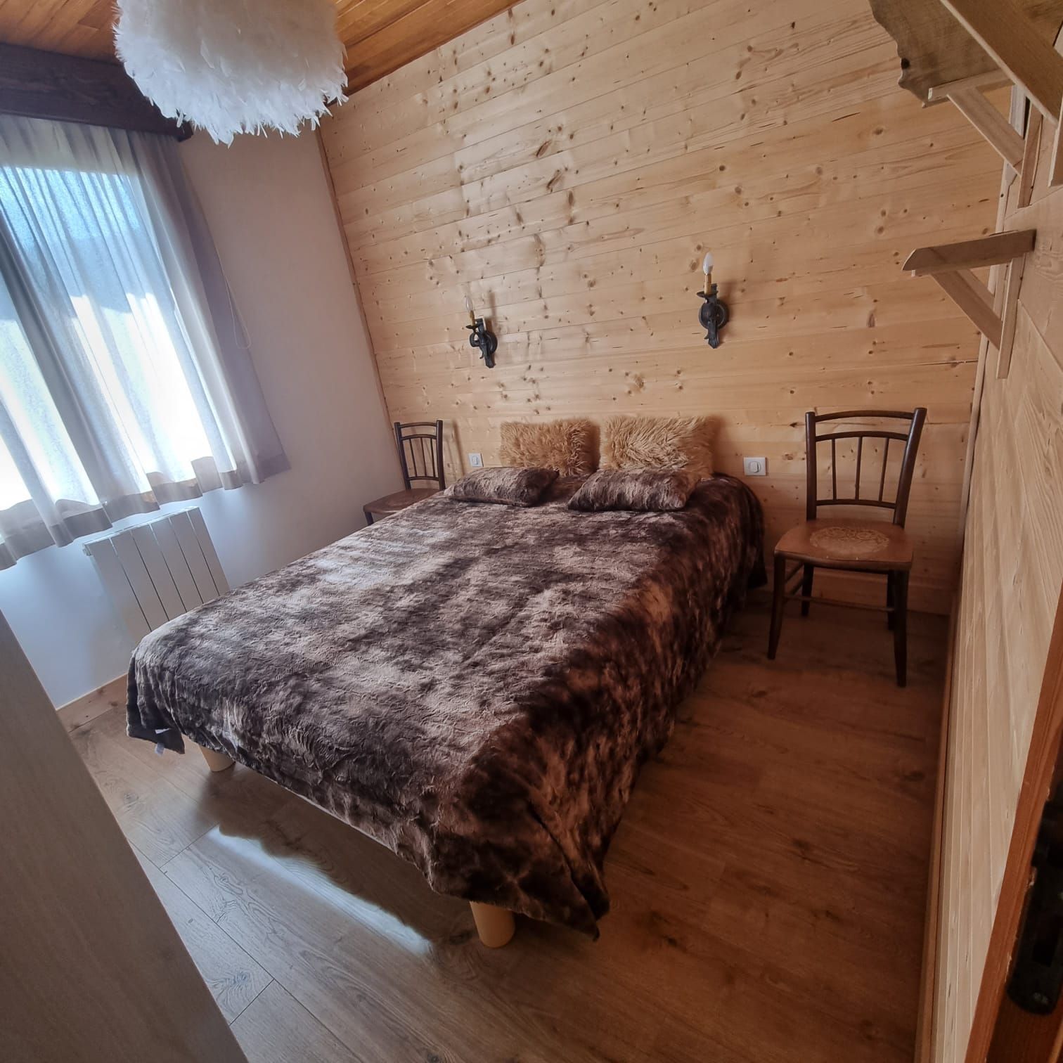 4 chambres, fer et planche à repasser, Wi-Fi gratuit