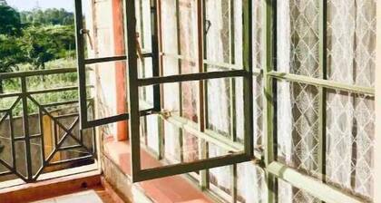 Studio Maiyan 1 bedroom.parking, Wi-Fi, & secure