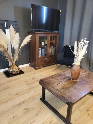 Interior - Black and White - Joli appart à Tours (Joué-lès-Tours)