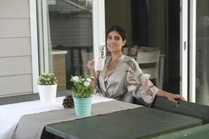 Outdoor dining