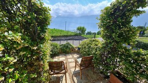 Property grounds - Casa MK & MK Ferienwohnung lake view swimming pool (Tremosine)