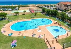 Pool - ZEcamping 4* familial piscine 100m plage mobil-home TV LV clim 31m2 (Pals)
