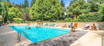 ZEcamping 3 étoiles piscine pet friendly locatif BBQ 35m2 4 pers