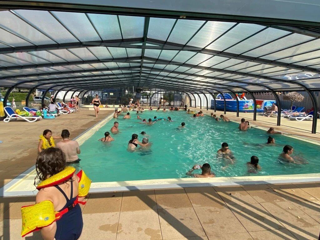 Piscine couverte, piscine chauffée