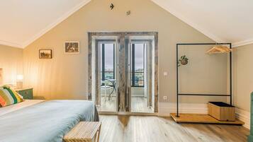 1 bedroom, internet, bed sheets