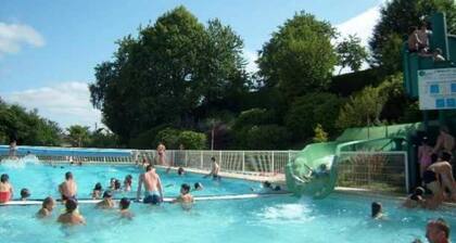 Chalet 3 étoiles - Piscine - eehaee