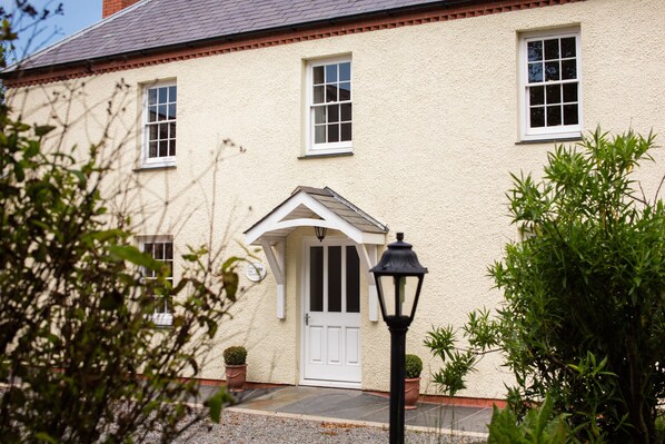 Exterior detail - Lower Old Farmhouse, Portclew Cottages (Pembroke)