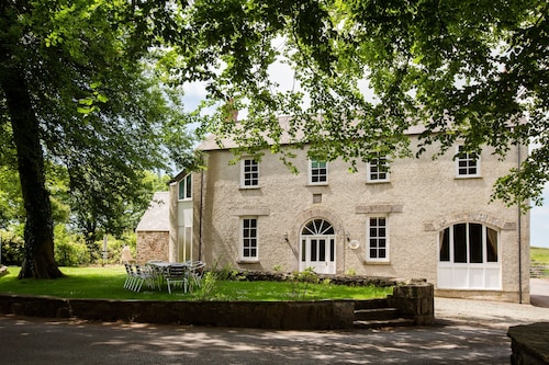 The Coach House, Portclew Cottages