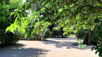 Enceinte de lâhĂ©bergement