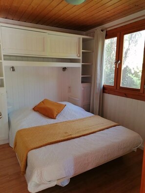2 bedrooms, WiFi